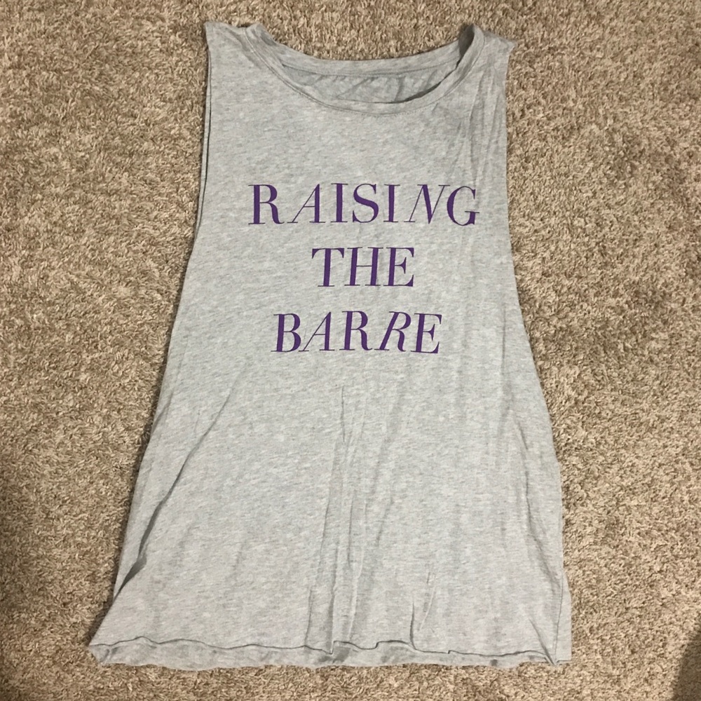 🎉HOST PICK 9/27🎉 Emi-Jay barre tank